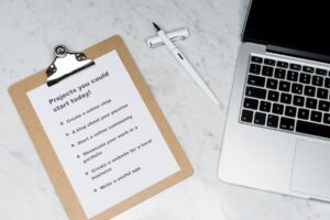 découvrez les responsabilités clés du propriétaire de projet, incluant la gestion des ressources, la supervision des équipes et la garantie de la réussite du projet.